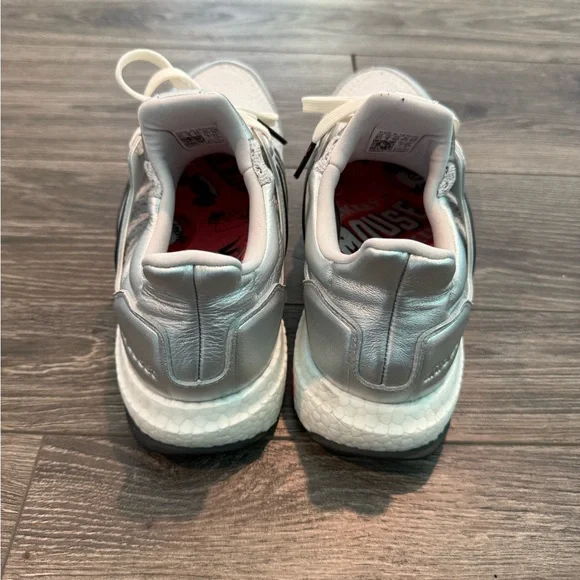 Adidas White Sneakers with Black and Red Accents - Picture 4 of 6